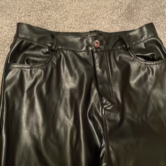 Scrunchie pants - Picture 3 of 6